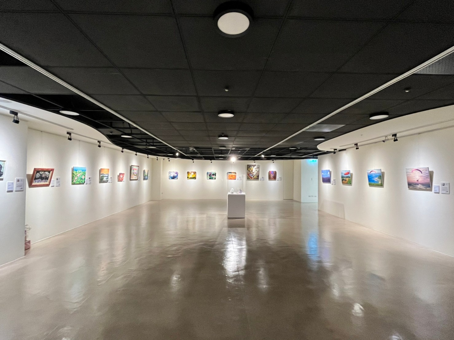 ▲新北市美麗永安藝文中心自即日起至7月25日展出《暖暖靈魂–感受身心障礙藝術展》。 圖:新北市文化局提供