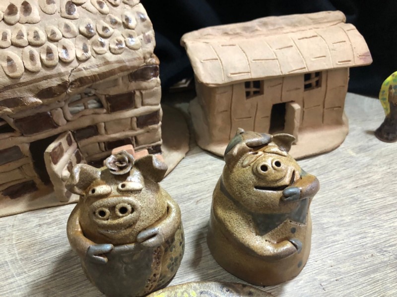 當自閉孩童遇見「三隻小豬」...星兒藝術創作展即起登場